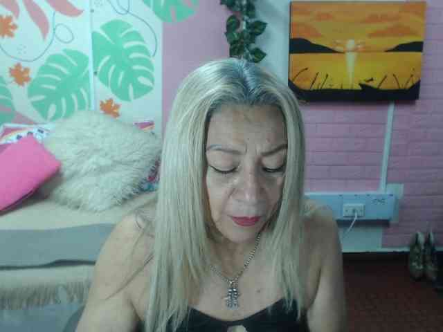 valeria-sexy webcam