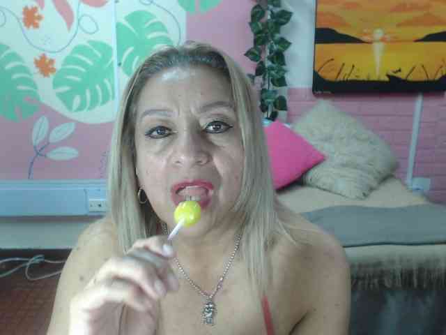 valeria-sexy webcam