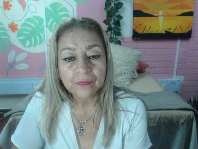 valeria-sexy webcam