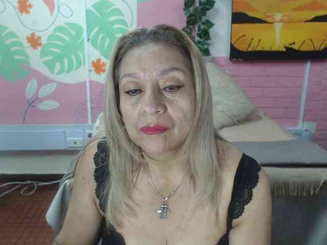 valeria-sexy webcam
