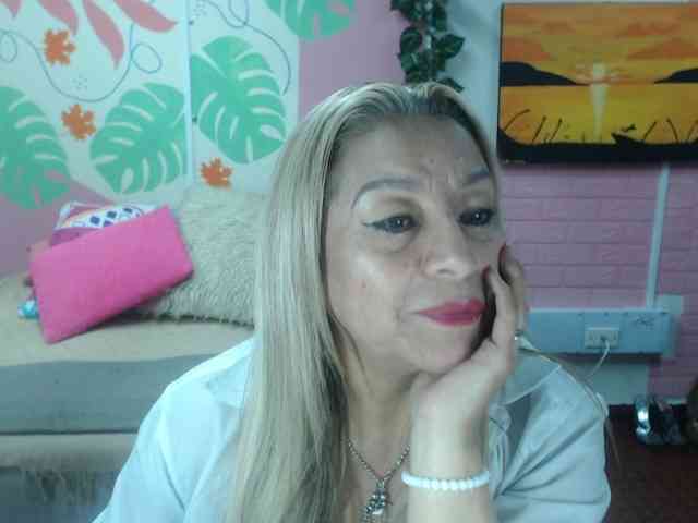 valeria-sexy webcam