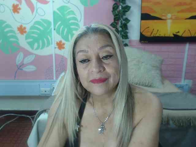 valeria-sexy webcam