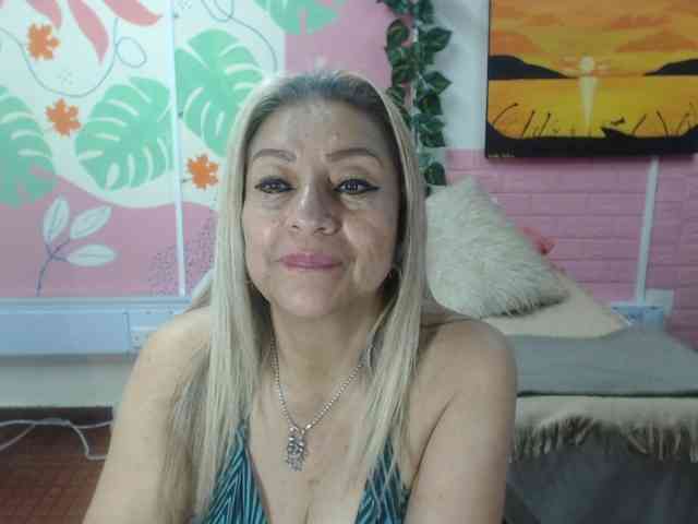 valeria-sexy webcam