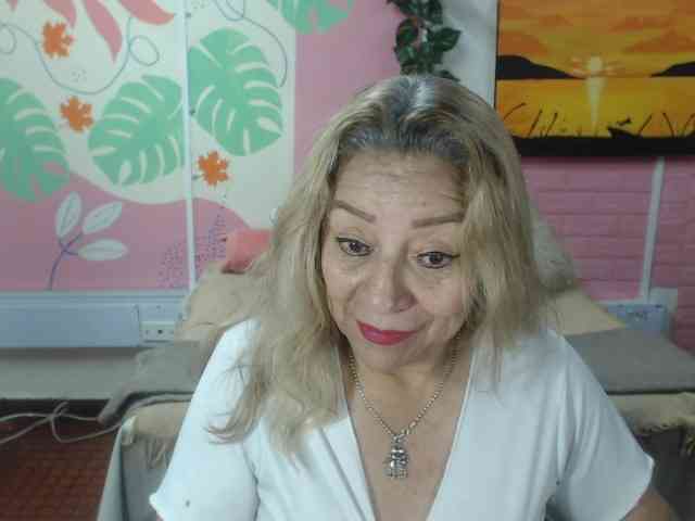 valeria-sexy webcam