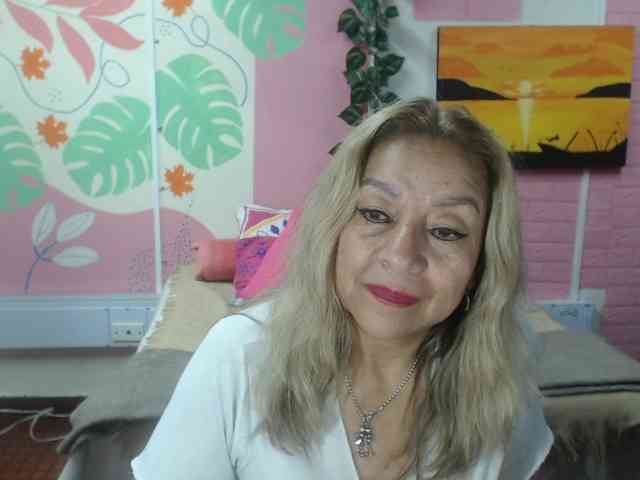 valeria-sexy webcam