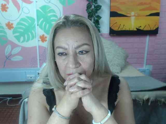 valeria-sexy webcam