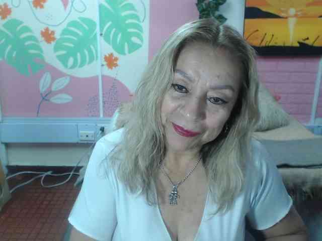 valeria-sexy webcam