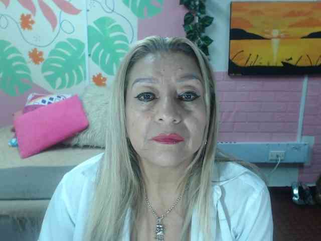 valeria-sexy webcam