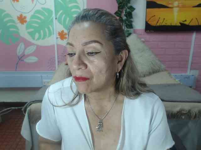 valeria-sexy webcam