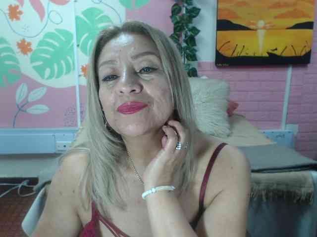 valeria-sexy webcam