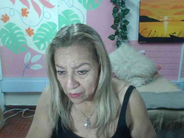 valeria-sexy webcam