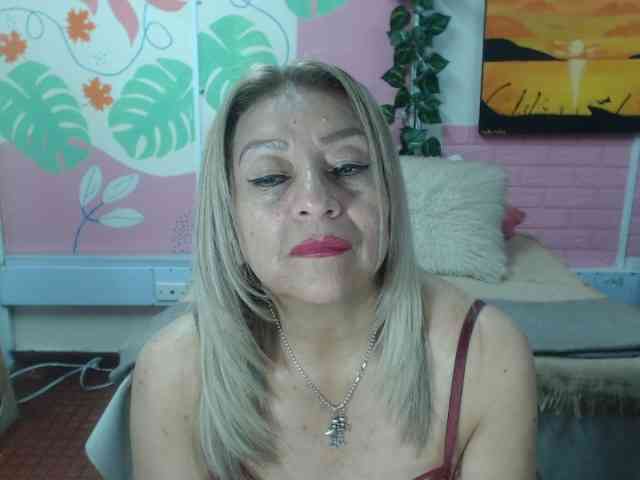 valeria-sexy webcam