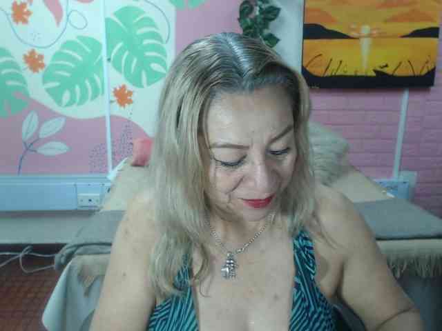 valeria-sexy webcam