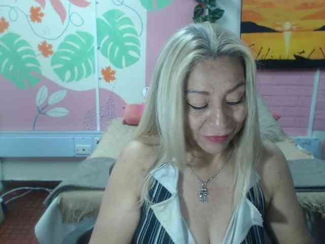 valeria-sexy webcam