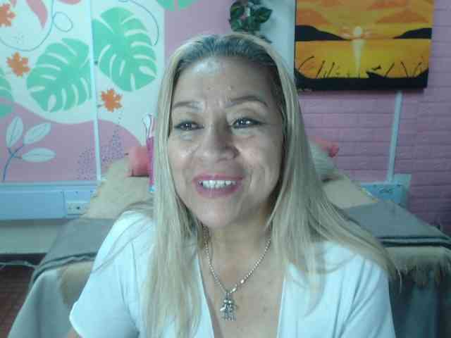 valeria-sexy webcam