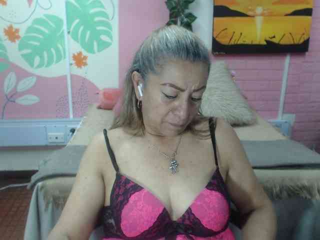 valeria-sexy webcam