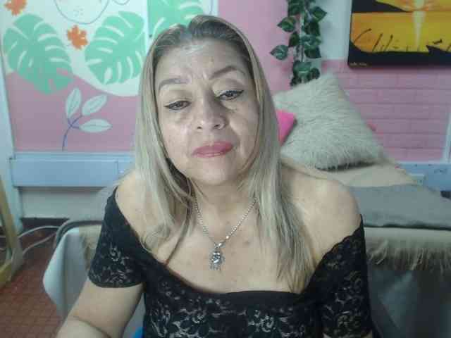 valeria-sexy webcam