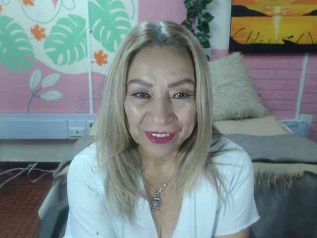 valeria-sexy webcam