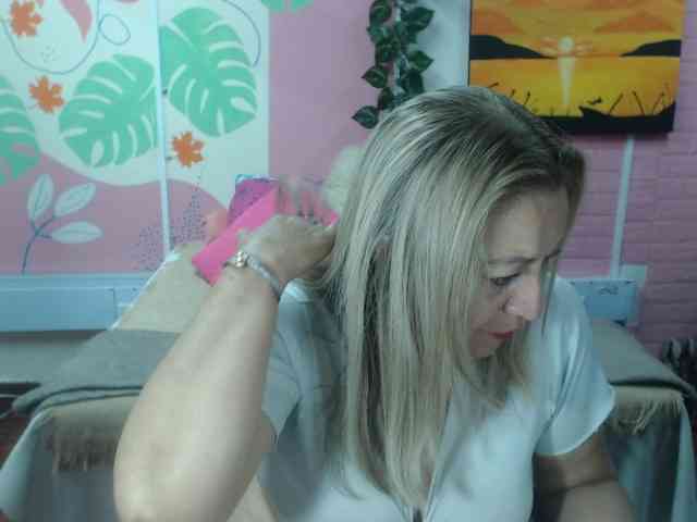 valeria-sexy webcam