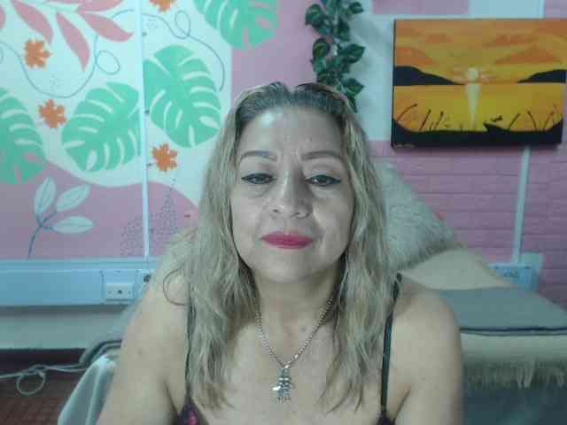 valeria-sexy webcam