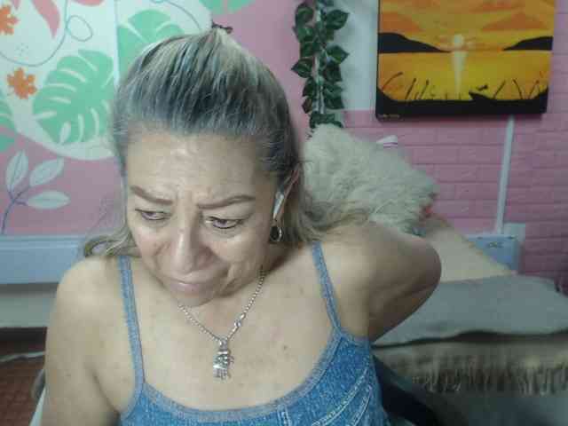 valeria-sexy webcam