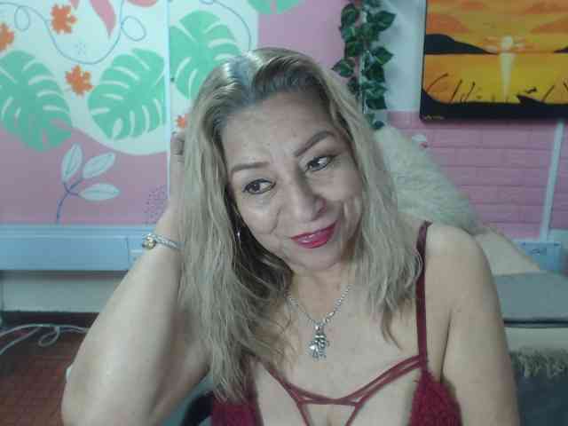 valeria-sexy webcam