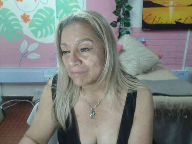 valeria-sexy webcam