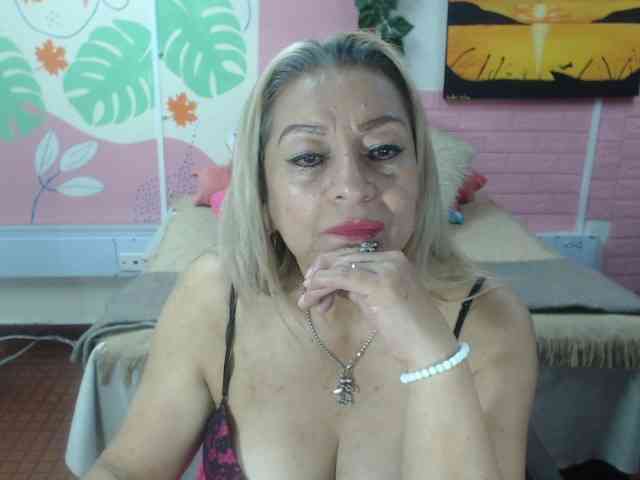 valeria-sexy webcam