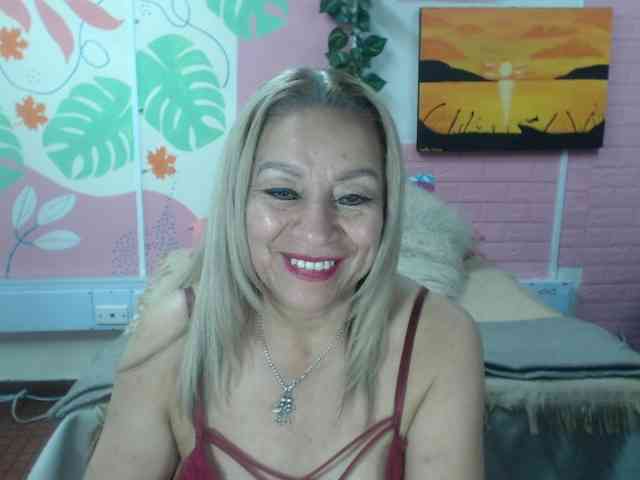 valeria-sexy webcam