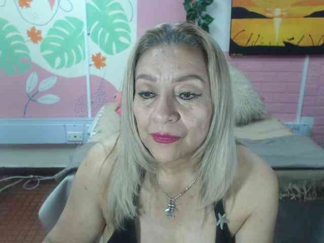 valeria-sexy webcam