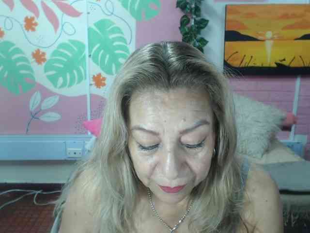 valeria-sexy webcam