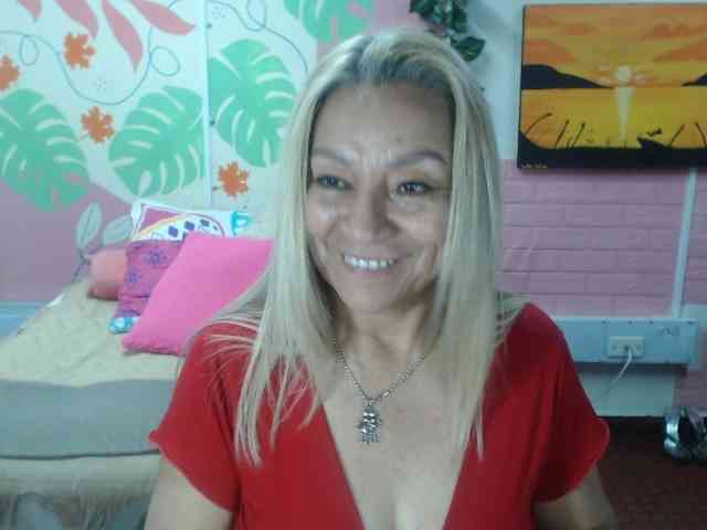 valeria-sexy webcam