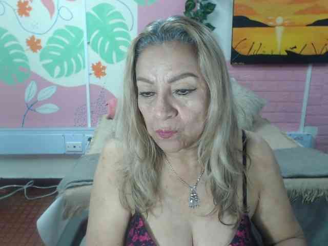 valeria-sexy webcam