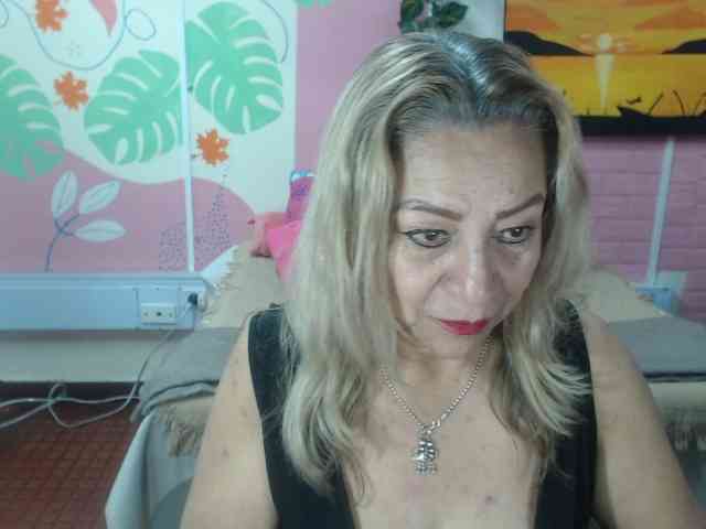 valeria-sexy webcam
