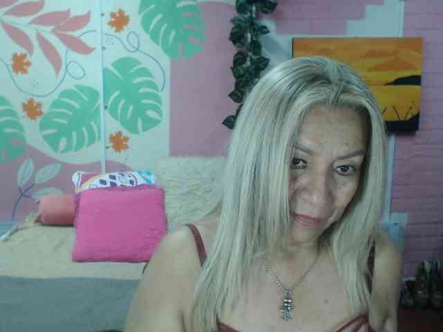 valeria-sexy webcam