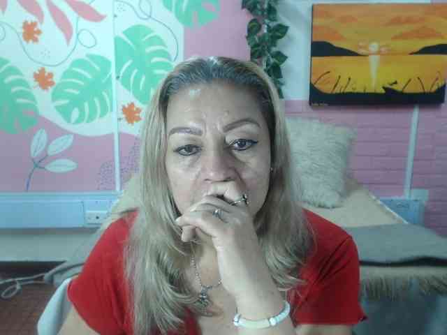 valeria-sexy webcam