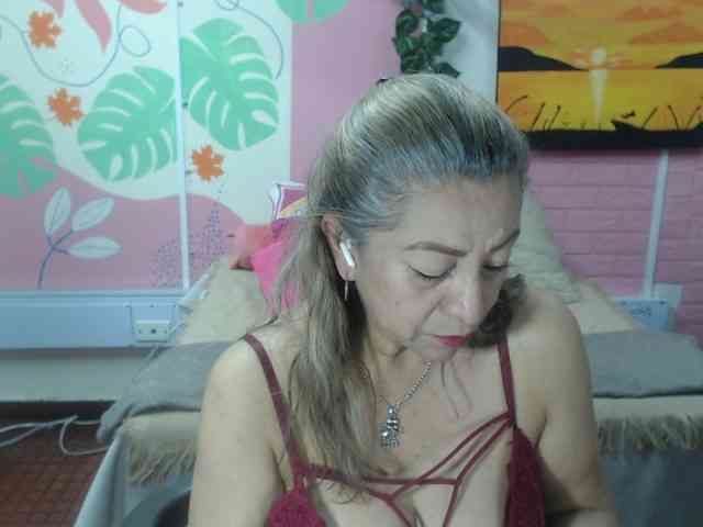 valeria-sexy webcam