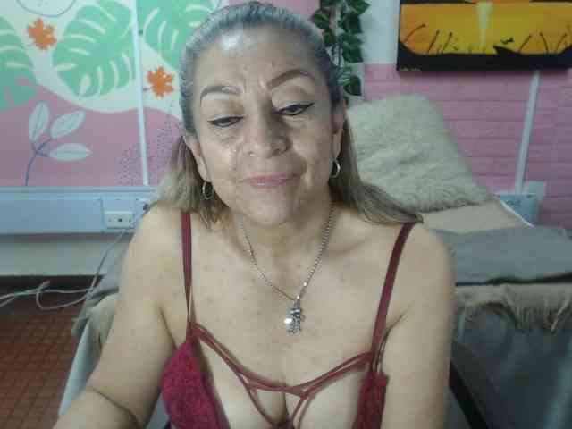 valeria-sexy webcam