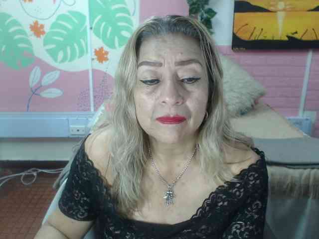 valeria-sexy Live Webcam on BongaCams