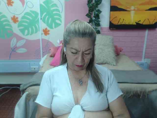 valeria-sexy webcam