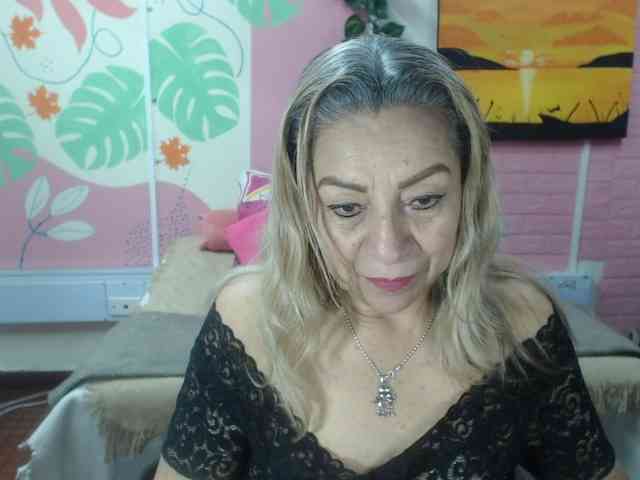 valeria-sexy webcam