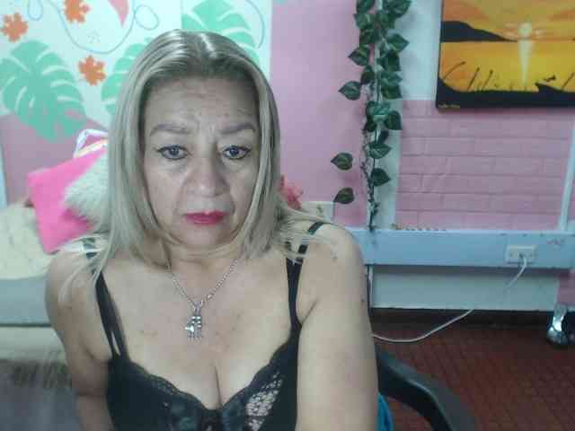 valeria-sexy webcam