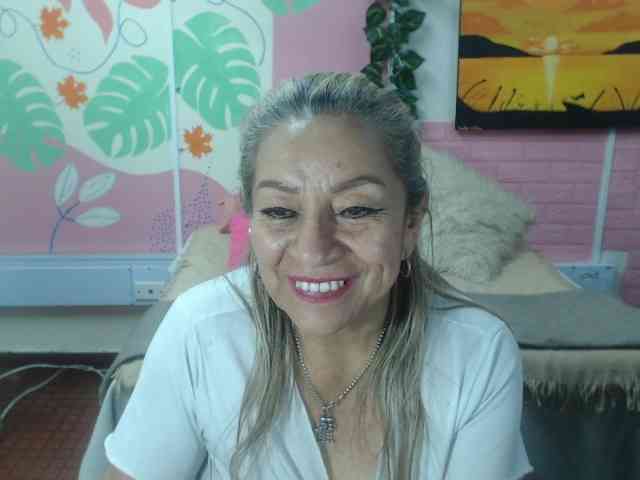 valeria-sexy webcam