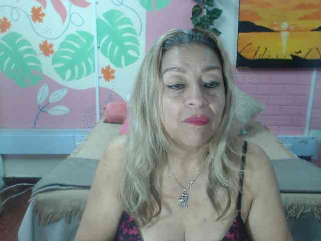 valeria-sexy webcam