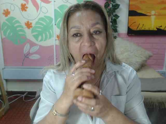 valeria-sexy webcam