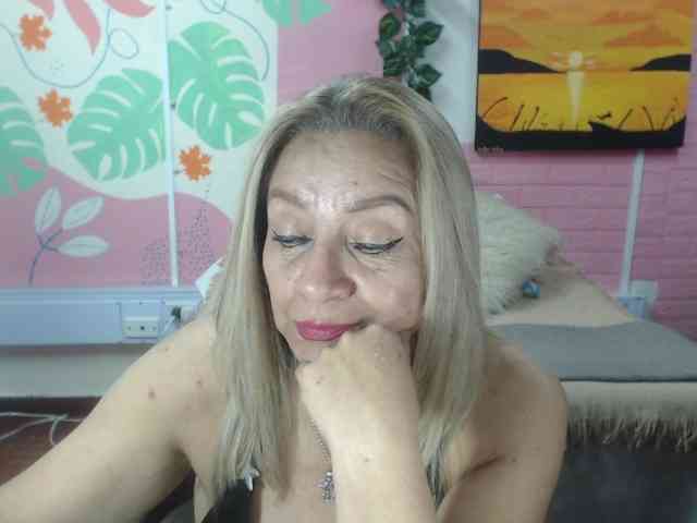 valeria-sexy webcam