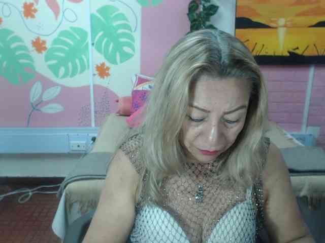 valeria-sexy webcam