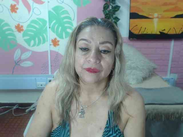 valeria-sexy webcam