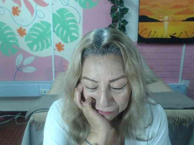 valeria-sexy webcam