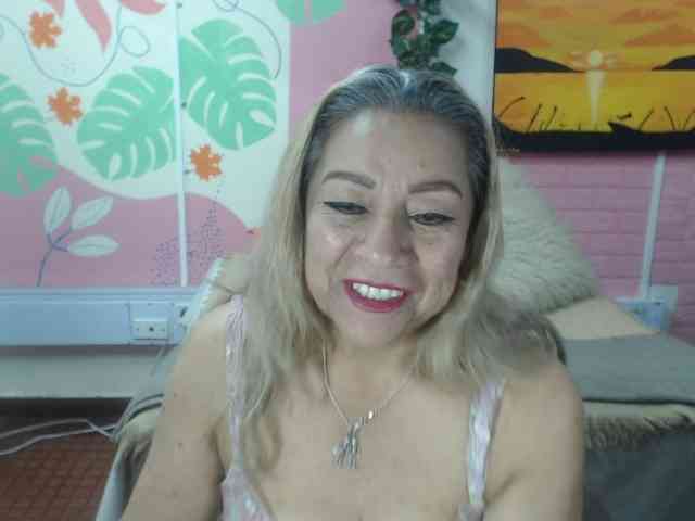 valeria-sexy